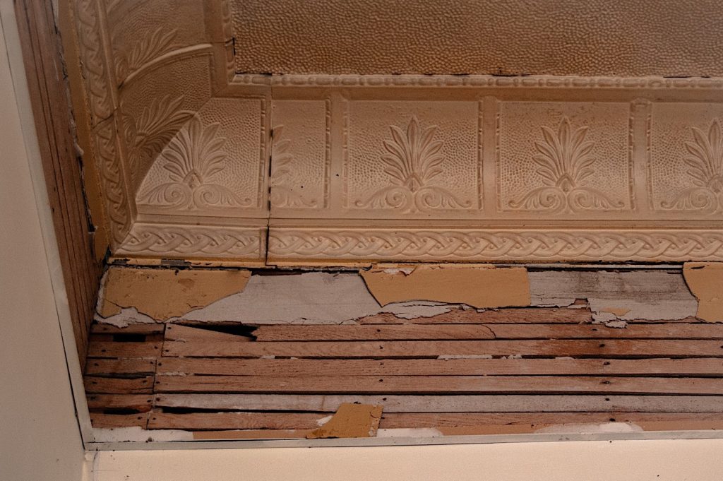 Old drywall pealing off
